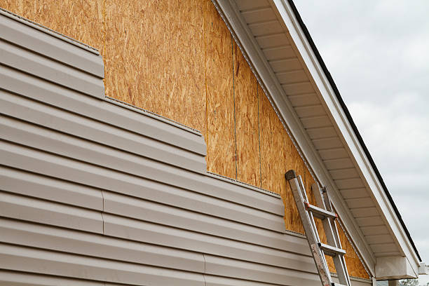 Professional Wood Siding technician working in Fallentimber, PA